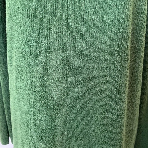 Forest Green V Neck Rib Knit Sweater Cozycore Longer Length Medium Jewel Tone - Picture 6 of 16